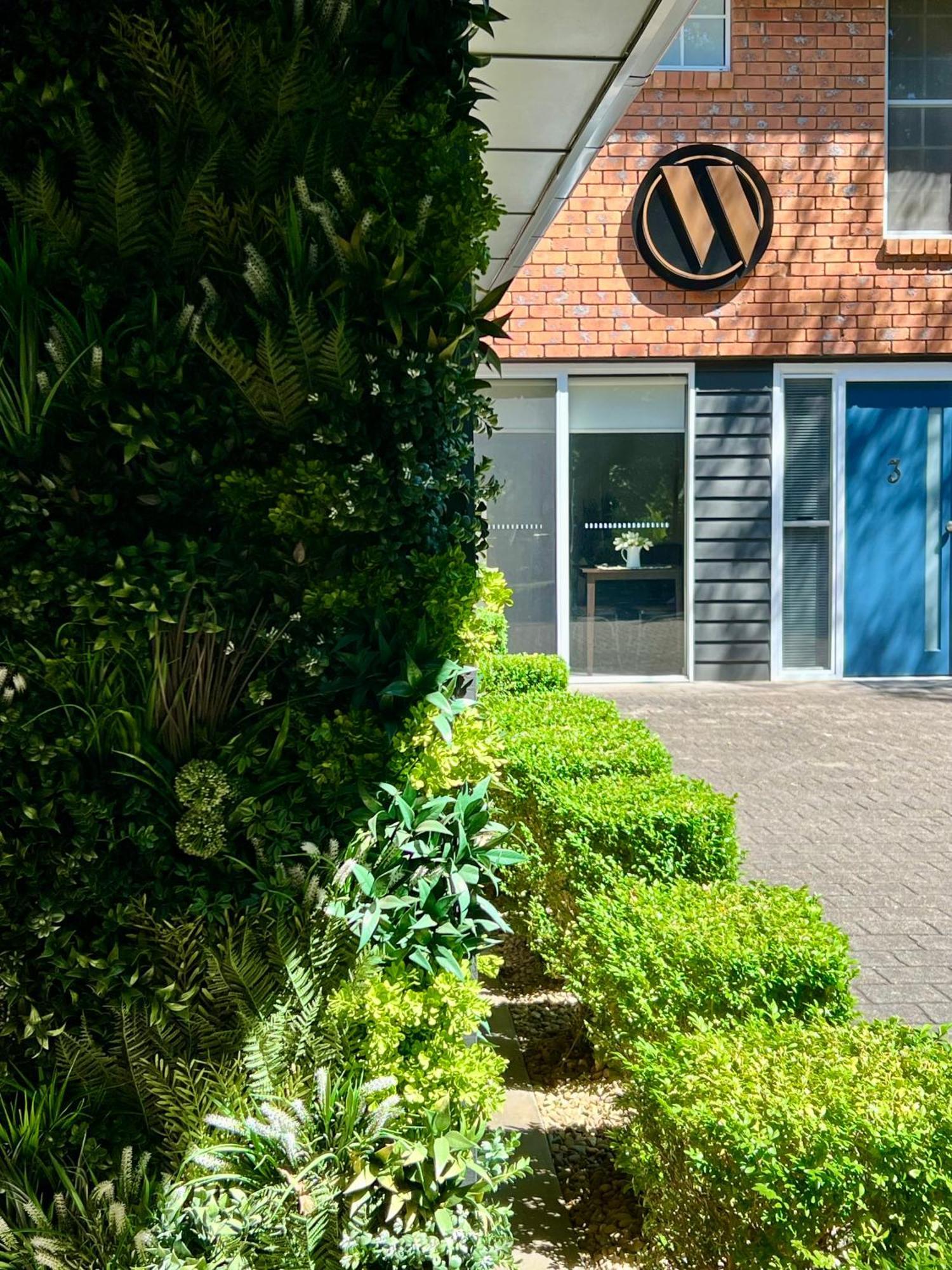 Westwood Lodge Bright Esterno foto