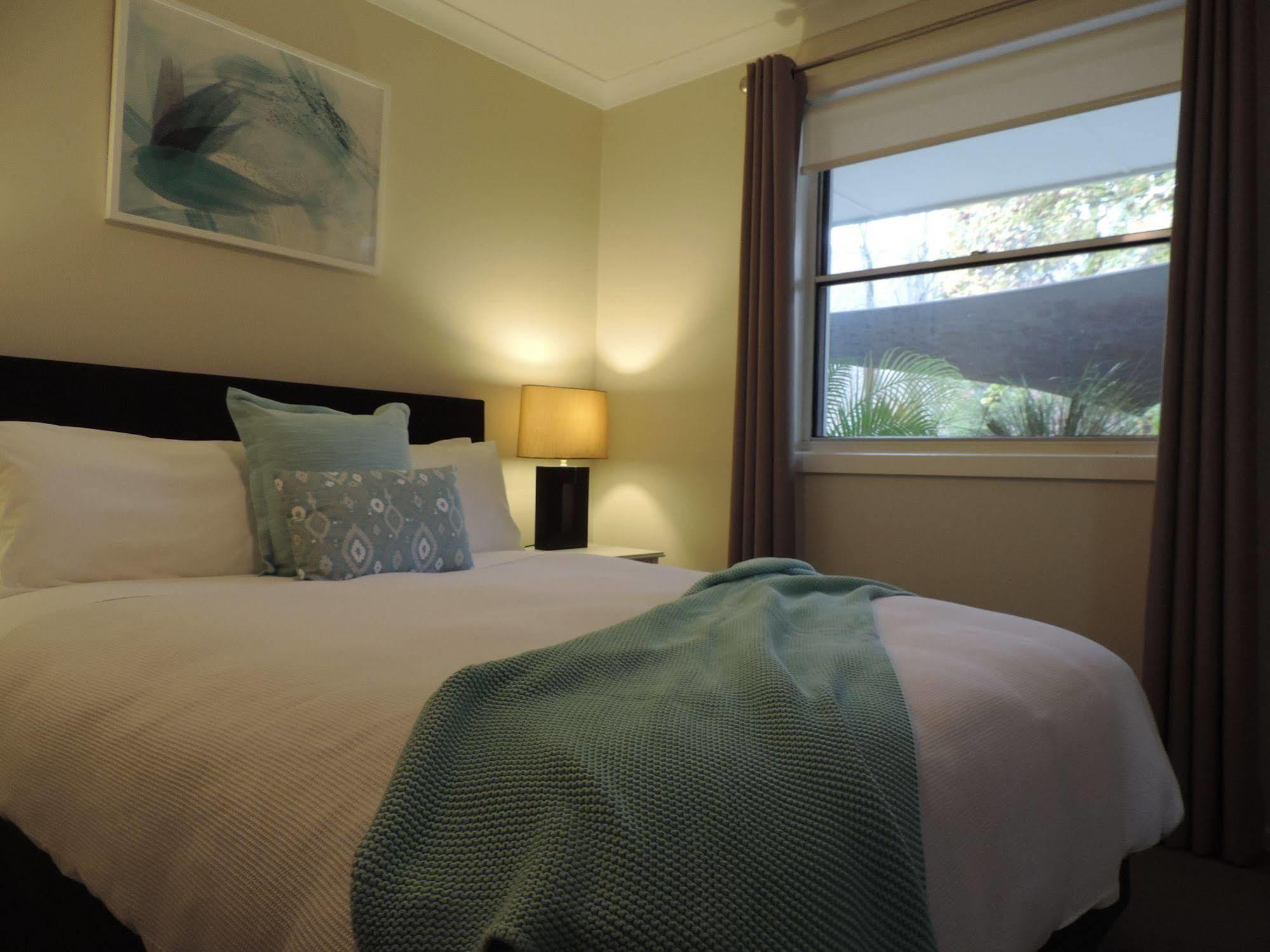 Westwood Lodge Bright Esterno foto